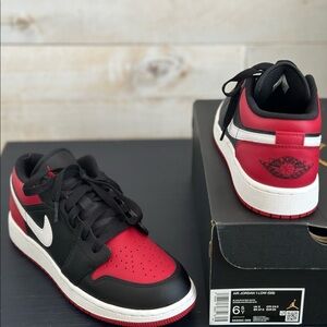 AIR JORDAN 1 LOW (GS)